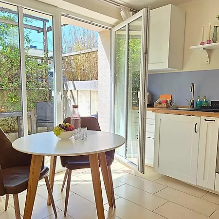 Gruene Oase Mit Eigener Terrasse Zwischen Altstadt Und Hafen #2 Senftenberg