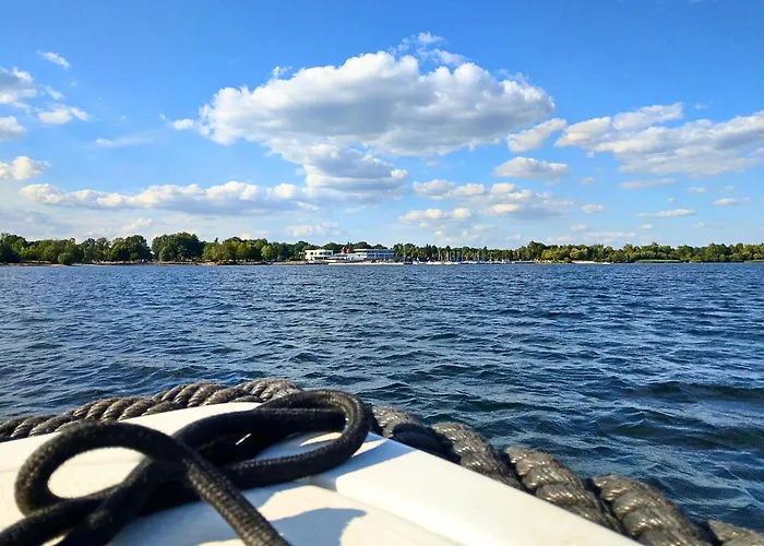 Gruene Oase Mit Eigener Terrasse Zwischen Altstadt Und Hafen #2 Lägenhet